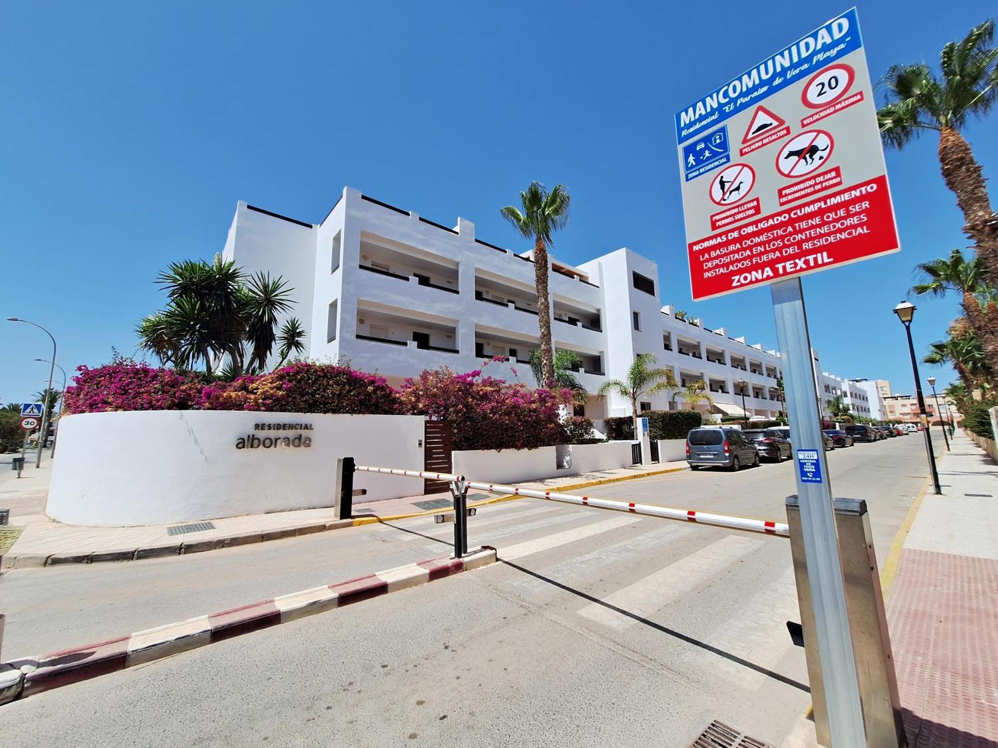 Apartamentos Alborada III Вера Екстериор снимка